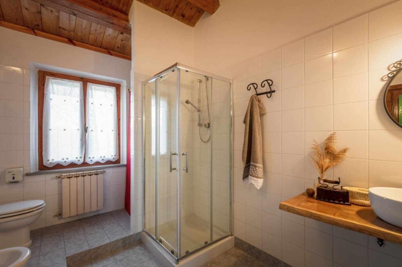 La Meriggia Agriturismo- Ampio Appartamento Con Terrazza Esclusiva アンコーナ エクステリア 写真